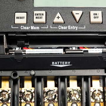 intet8215c