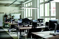 yklcpanl2x4alo6sww7m2